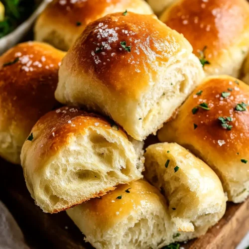 Honey Butter Dinner Rolls